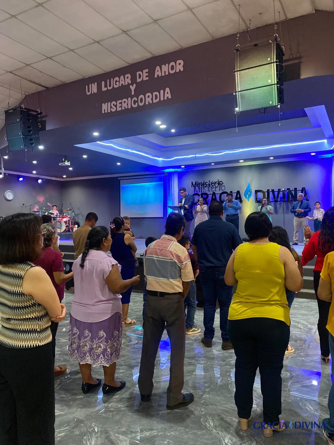 image4 gracia divina